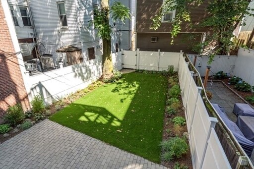 Photo - 472 E 4th St Unit 1