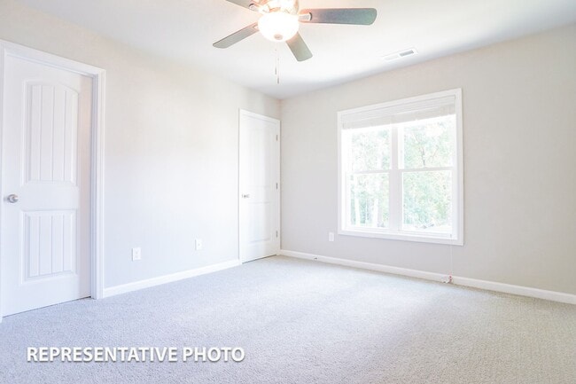 Photo - 2 Bed Townhome-Close to downtown Clayton!