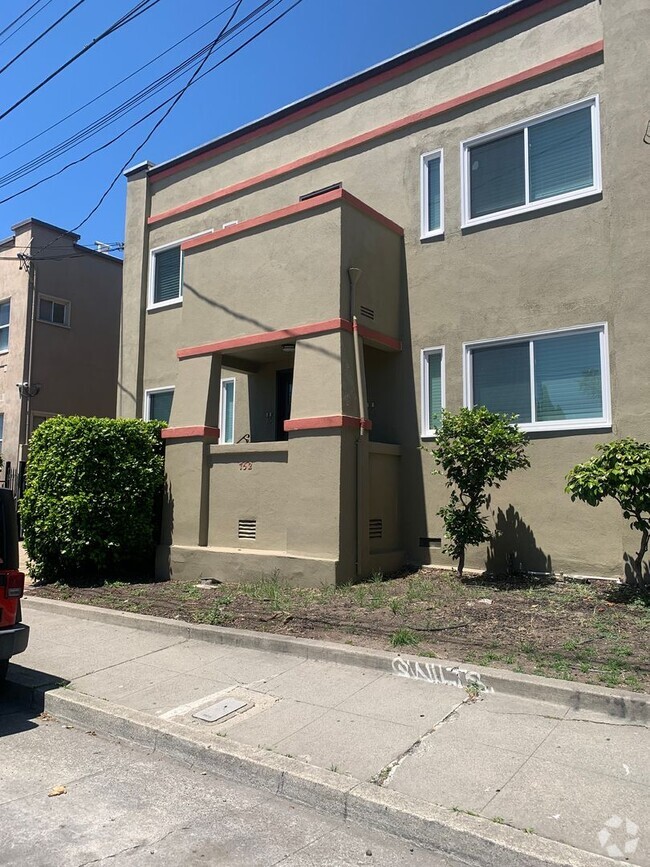 Building Photo - LMAWood Unit 1 Rental