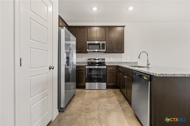 1223 Concord Dr