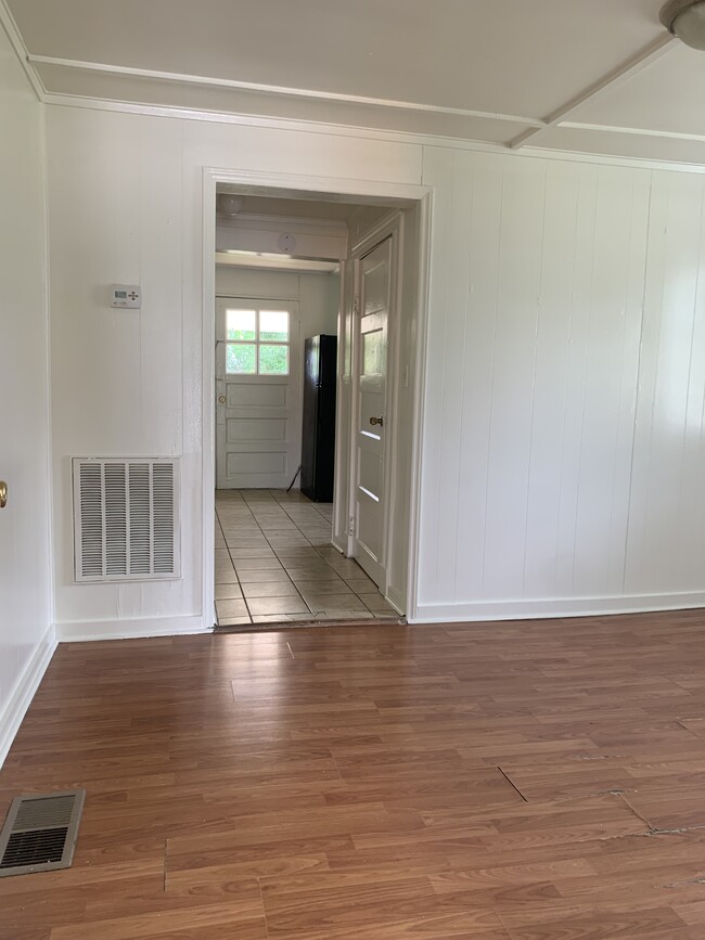 Photo - 1015 Parker St