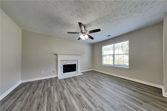 Photo - 2479 Heatherton Ct