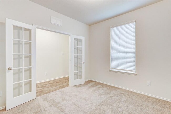 Photo - 412 Ibis Falls Loop