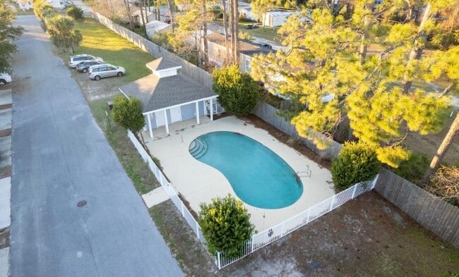 Photo - 8603 Marlin Pl