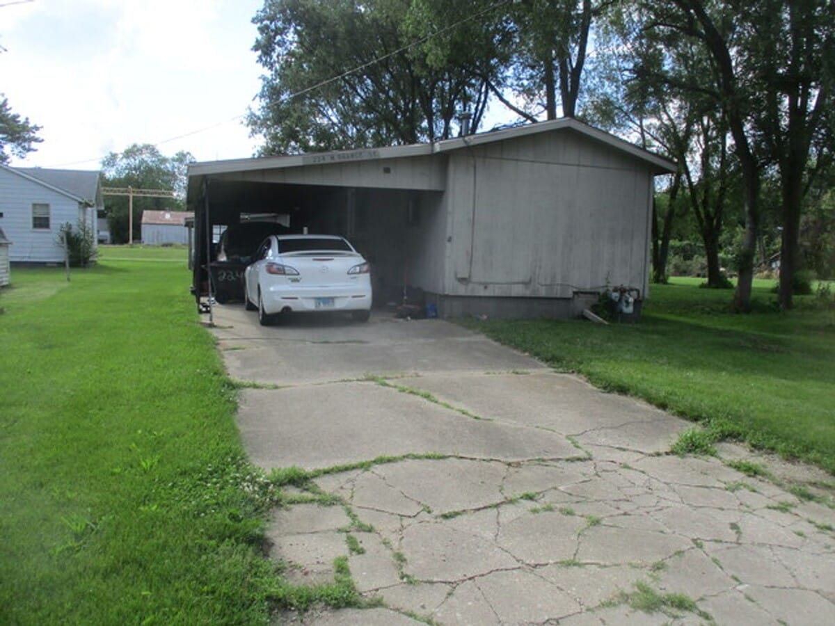 Oak - Trautman - Oak - Trautman Unit 224 Orange St