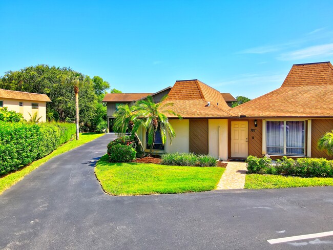 Photo - 787 Palm View Dr Unidad 787 Rental