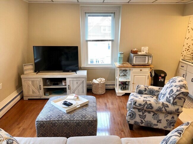 Photo - 154 Central St Unit 10