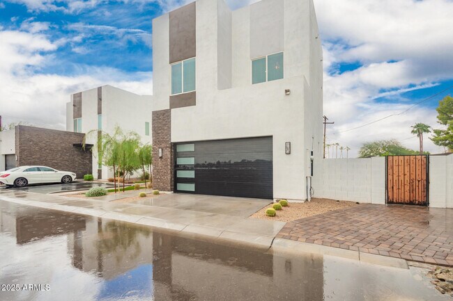 Photo - 6622 N 16th St