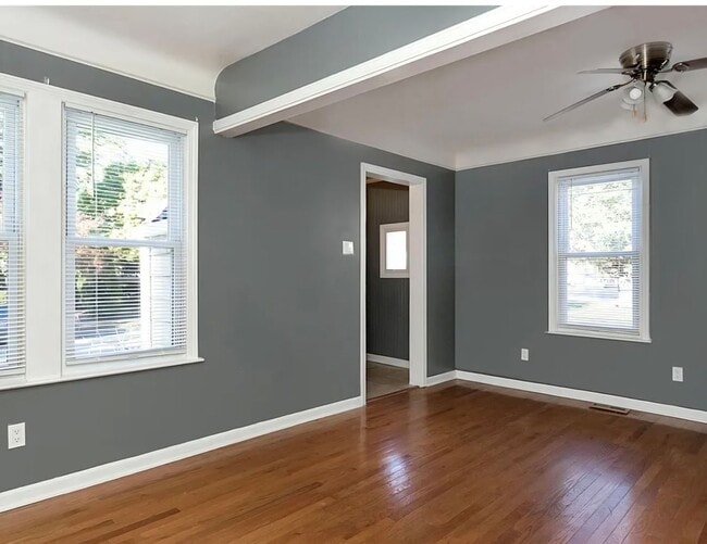 Photo - Updated 4 bedroom in Roseville