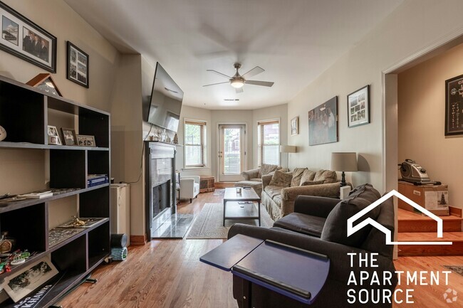 Building Photo - 2330 W Huron St Unit 1E Rental