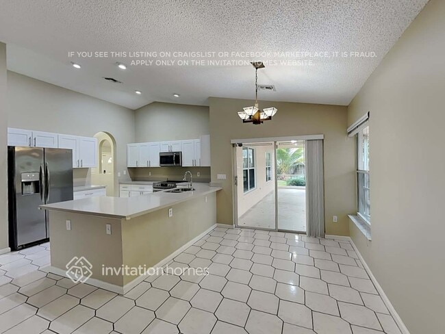 Photo - 13837 Folkestone Cir