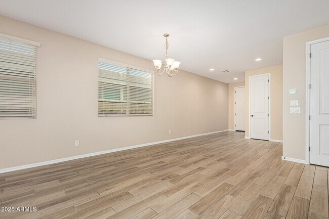 Photo - 19874 W Devonshire Ave