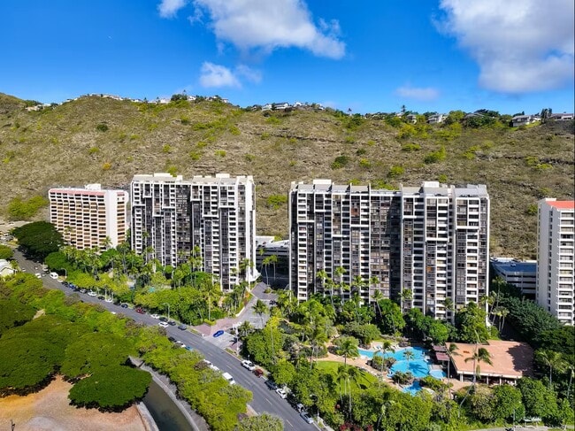 Photo - 531 Hahaione St