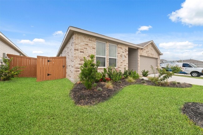 Photo - 830 Heaven Dr