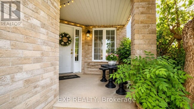 Photo - 287 Resurrection Dr