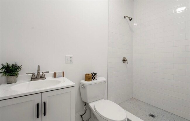 Photo - 57 Gorham St Unit 1