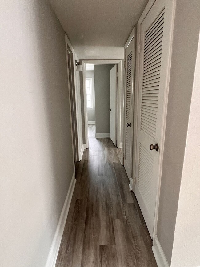 Twin Oaks Apartments