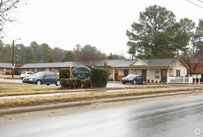 Photo - Biltmore Hills Apartments