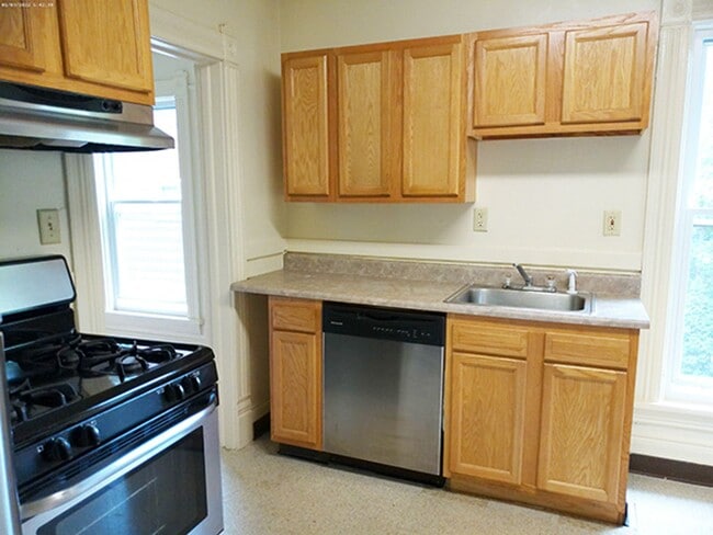 Photo - 418 Cherry St Unit Cherry 418.2