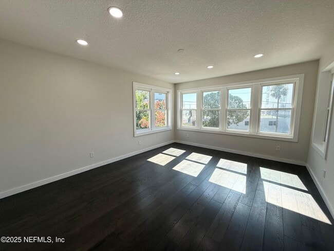 Photo - 1733 Memorial Park Terrace