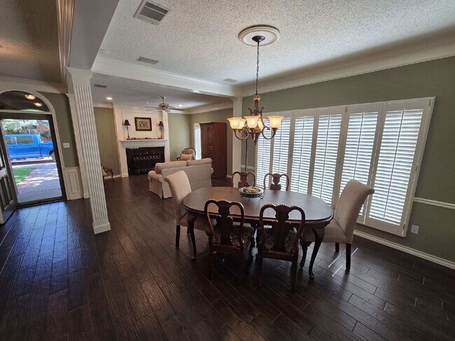 Photo - "Discover Spacious Comfort: 3-Bed, 2-Bath Gem on 77th Street (furnished)| Kingsgate