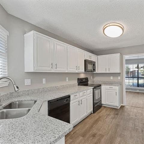 Photo - 4049 St Christopher Ln