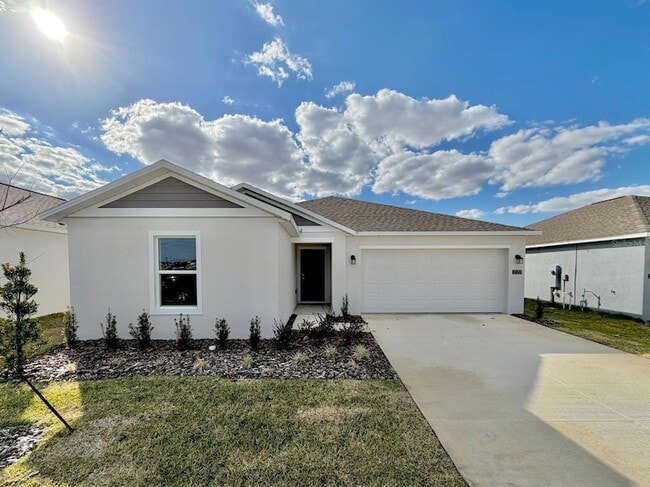 Building Photo - 2122 Chris Dr