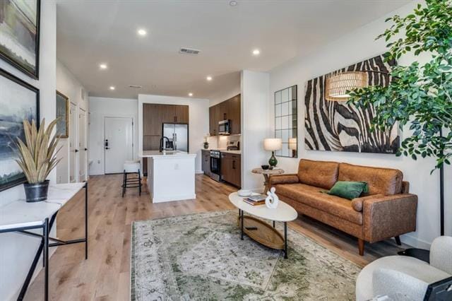 Building Photo - 2016 S Ervay St Unit A2