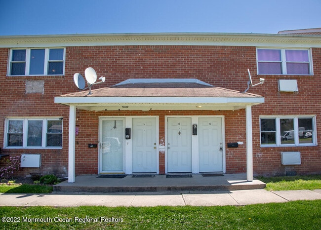 Building Photo - 65 Steiner Ave Unit Apt 11