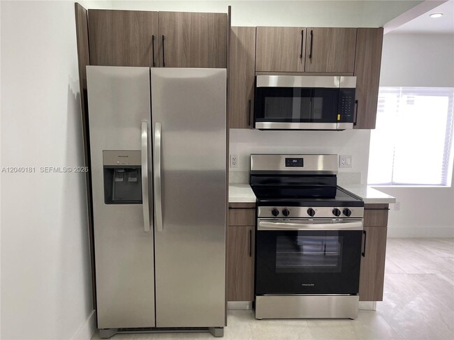 Photo - 1310 Sharazad Blvd