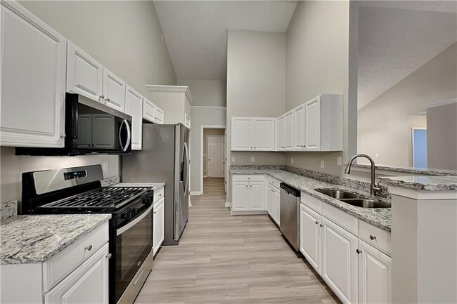 Photo - 131 Trellis Ct