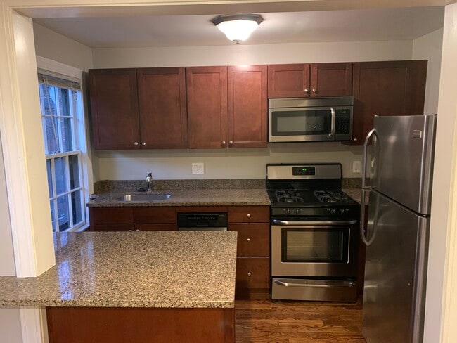 Photo - 26 Fayette St Apartments Unit 2