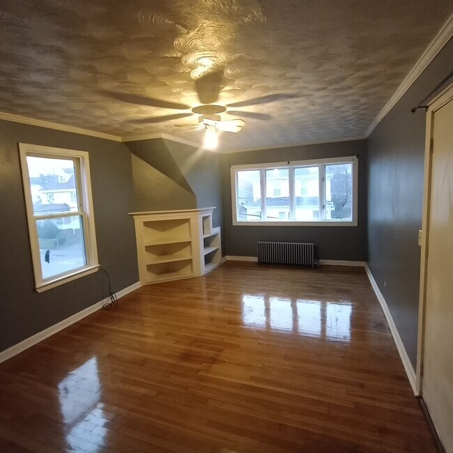 25 Pl Apartment For Rent in Taunton, MA