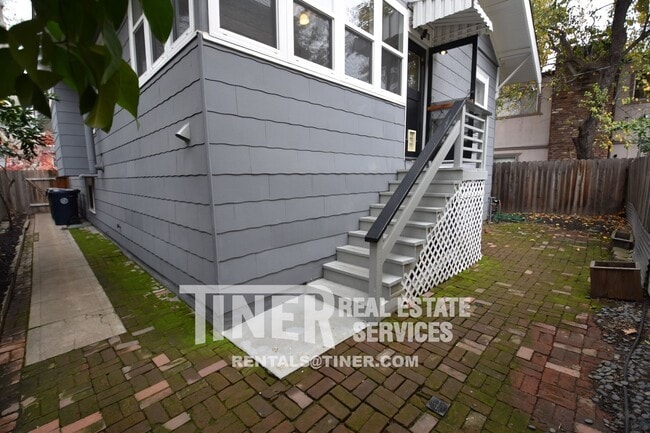 Photo - 2804 F St