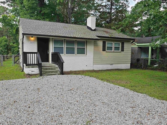 Photo - 1608 Craven St House