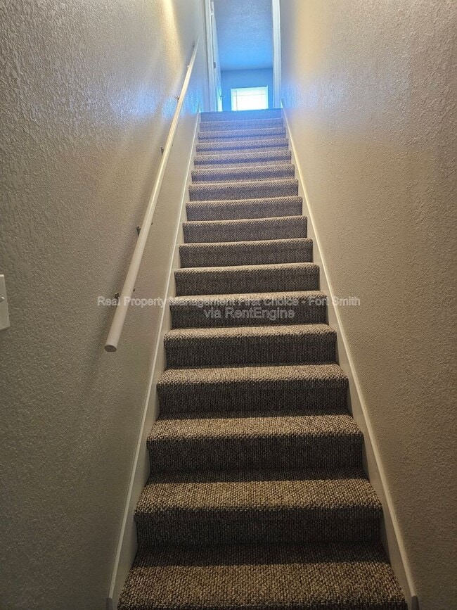 Photo - 2124 Ingalls Ln