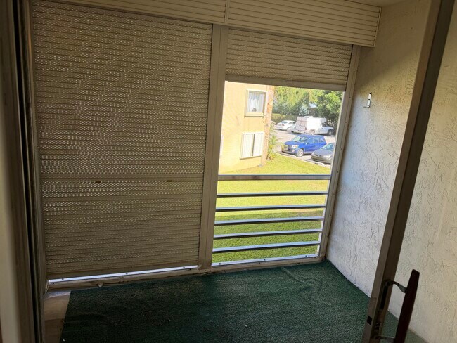 Photo - 600 Village Green Ct Unit 219