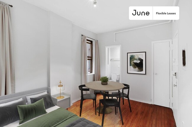Building Photo - 247 W 63rd St Rental