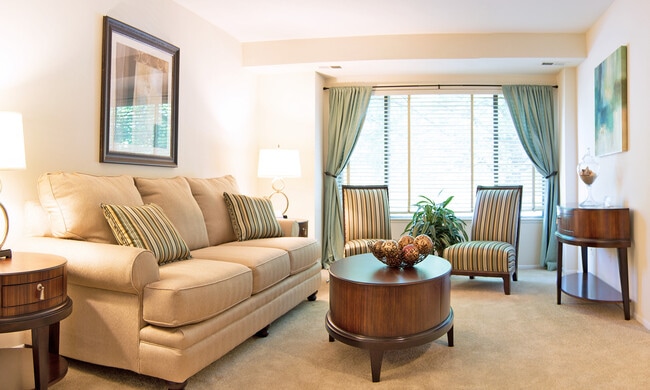 Photo - 5 Corners Apartments