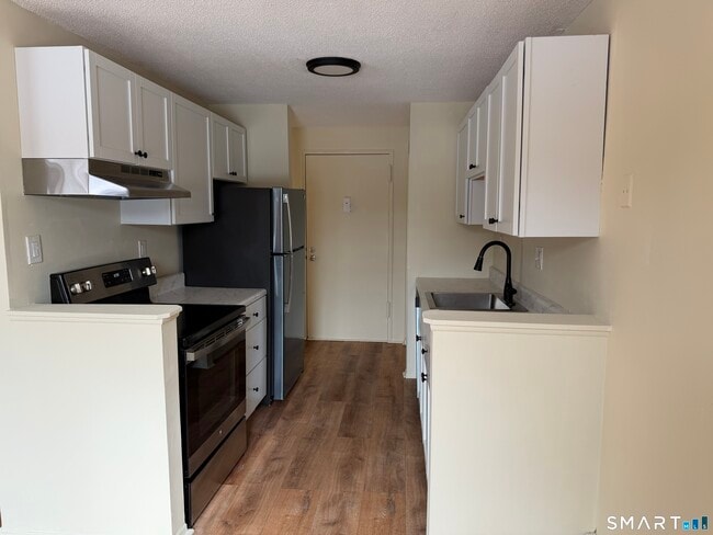 Photo - 45 Jefferson Rd Unit 3-7