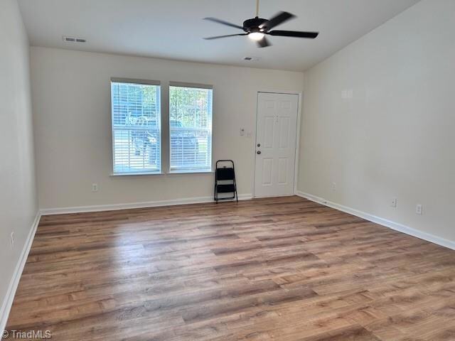 Photo - 107 W McIver St Unidad B