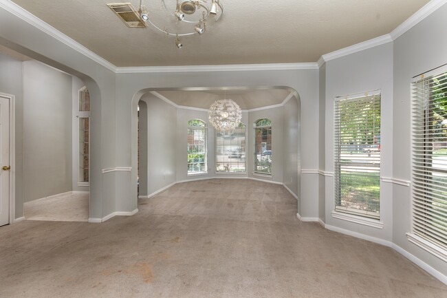 Photo - 3103 Lauren Ln