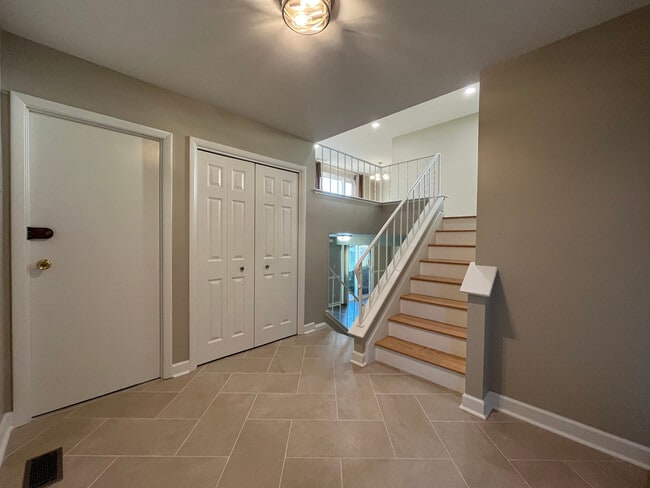 Vestíbulo - 21W185 22nd St