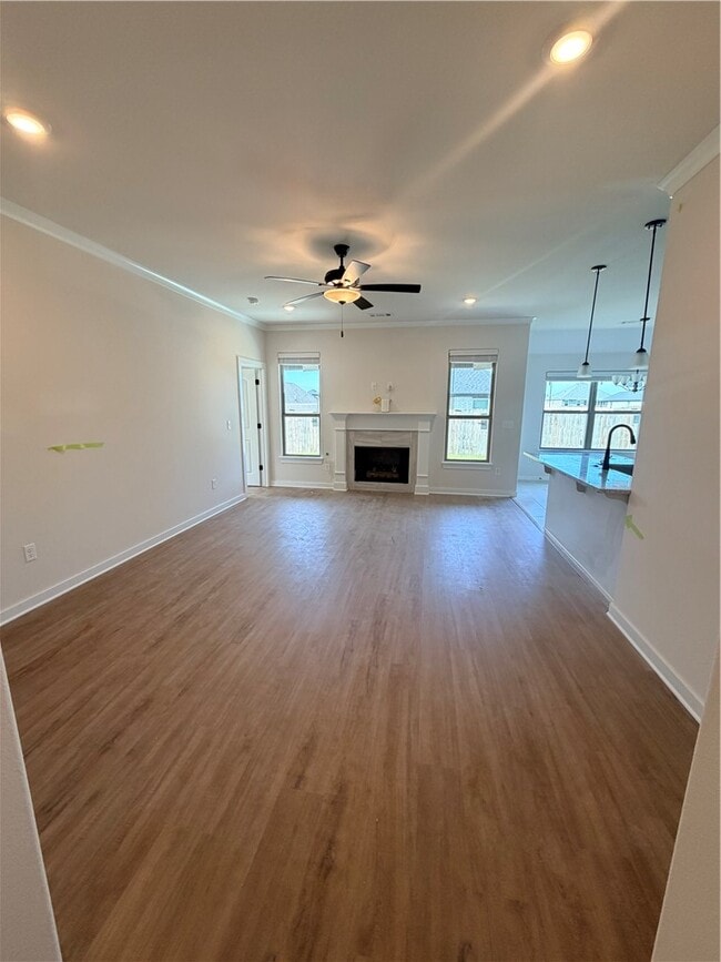 Photo - 1116 Maclaren Ave