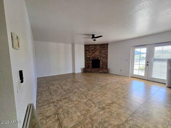 Photo - 4012 Carver Rd