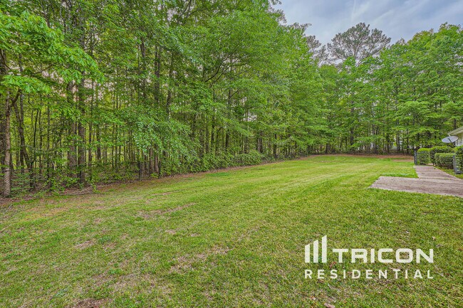 Photo - 1374 Lake Dow Rd