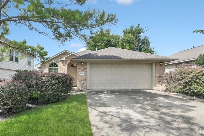 Building Photo - 18441 Sunrise Oaks Ct Rental
