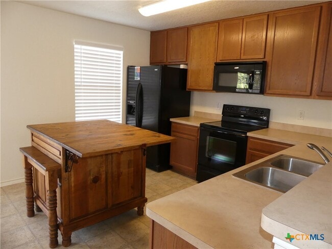 Photo - 664 Northern Lights Dr