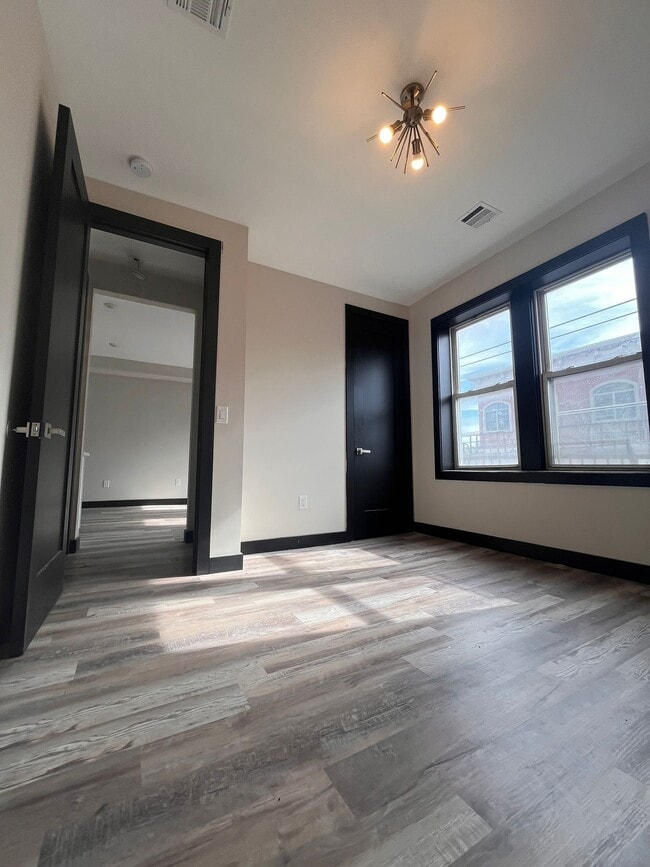 54 Lincoln St Unit 302