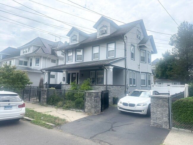 Building Photo - 64 Livingston Pl Rental